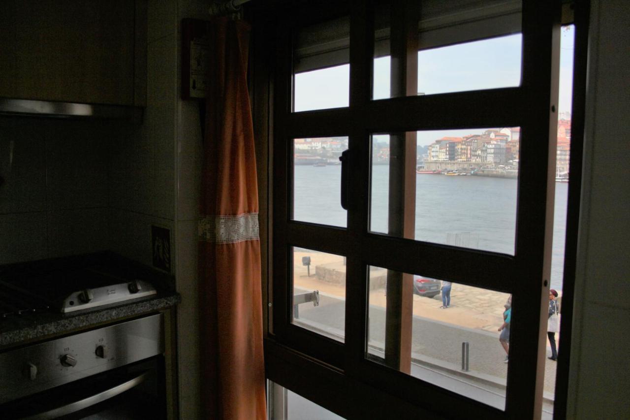 Amazing River Views - Charming Studio Apartment Vila Nova de Gaia Bagian luar foto