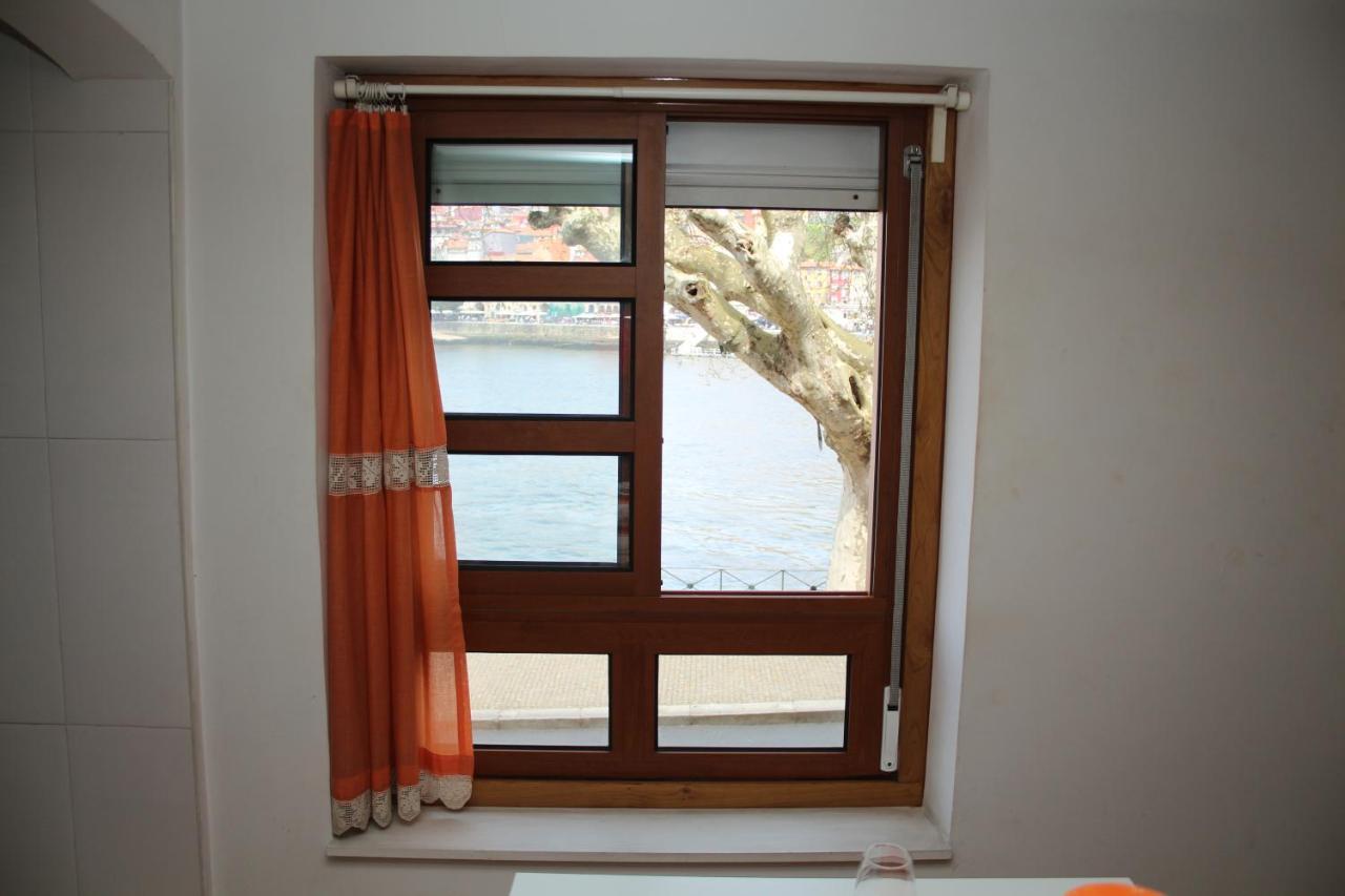 Amazing River Views - Charming Studio Apartment Vila Nova de Gaia Bagian luar foto